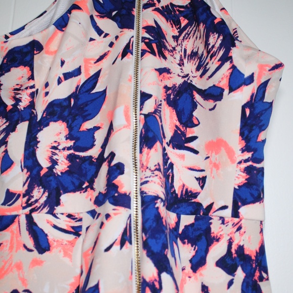 Floral Mini Dress - Picture 6 of 6